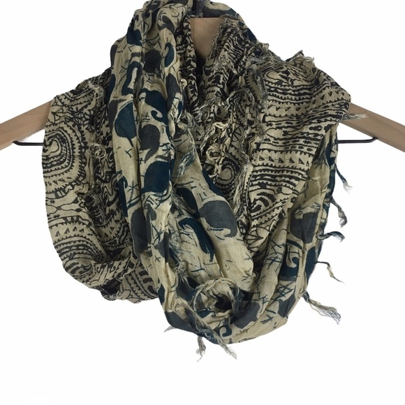 2 Scarf Lot FOREVER 21 Floral Paisley Sheer Fringe Tribal Southwestern Boho Cozy - Picture 5 of 16